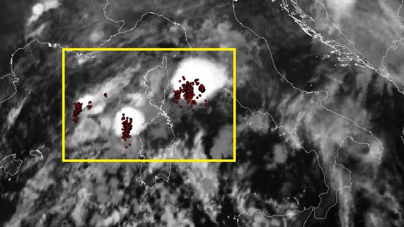 Il fronte temporalesco in arrivo