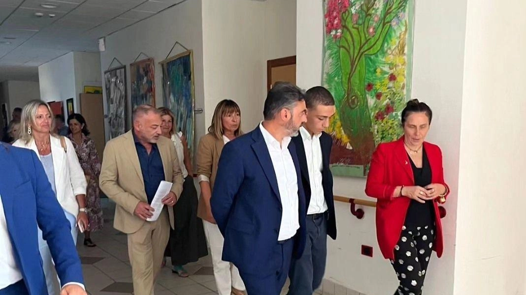 Inaugurata residenza protetta per anziani al Centro Sereni Opera Don Guanella in Umbria, accreditata dalla Regione e convenzionata con Asl. Focus sulla continuità assistenziale e qualità di vita dignitosa. Inaugurata residenza protetta per anziani al Centro Sereni Opera Don Guanella in Umbria, accreditata dalla Regione e convenzionata con Asl. Focus sulla continuità assistenziale e qualità di vita dignitosa.