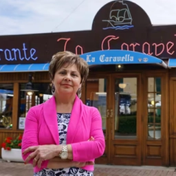 "Ora faccio la nonna. Ma il ristorante è stato la mia vita”. Elba, in pensione la mitica Consuelo: in gara in tv con Borghese