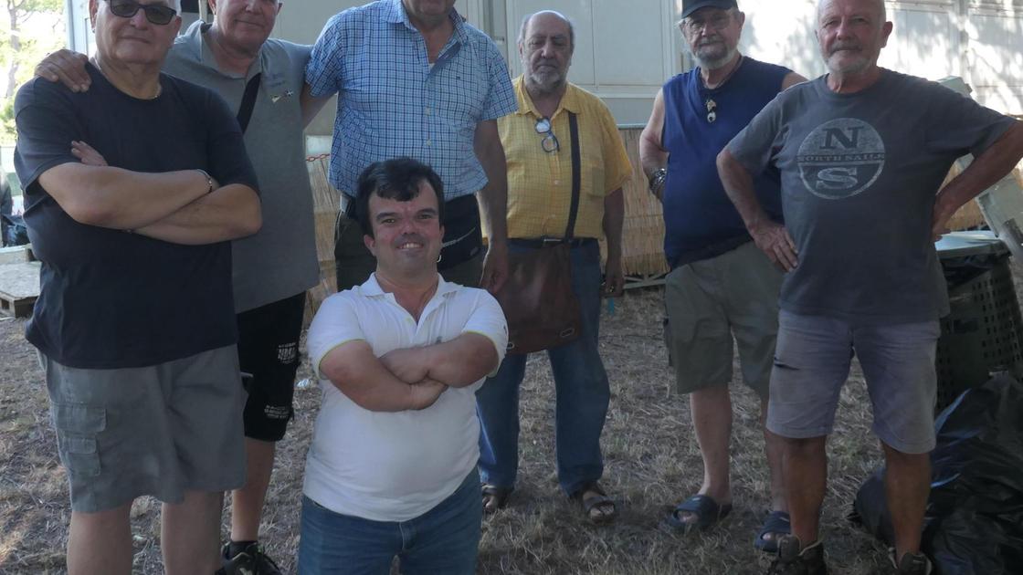 https://www.lanazione.it/image-service/view/acePublic/alias/contentid/ZWUyMzI0OWMtM2RjMS00/0/loktober-fest-agostano-aria-bavarese-in-darsena-con-la-vecchia-viareggio.jpeg?f=16:9&w=1200&h=630