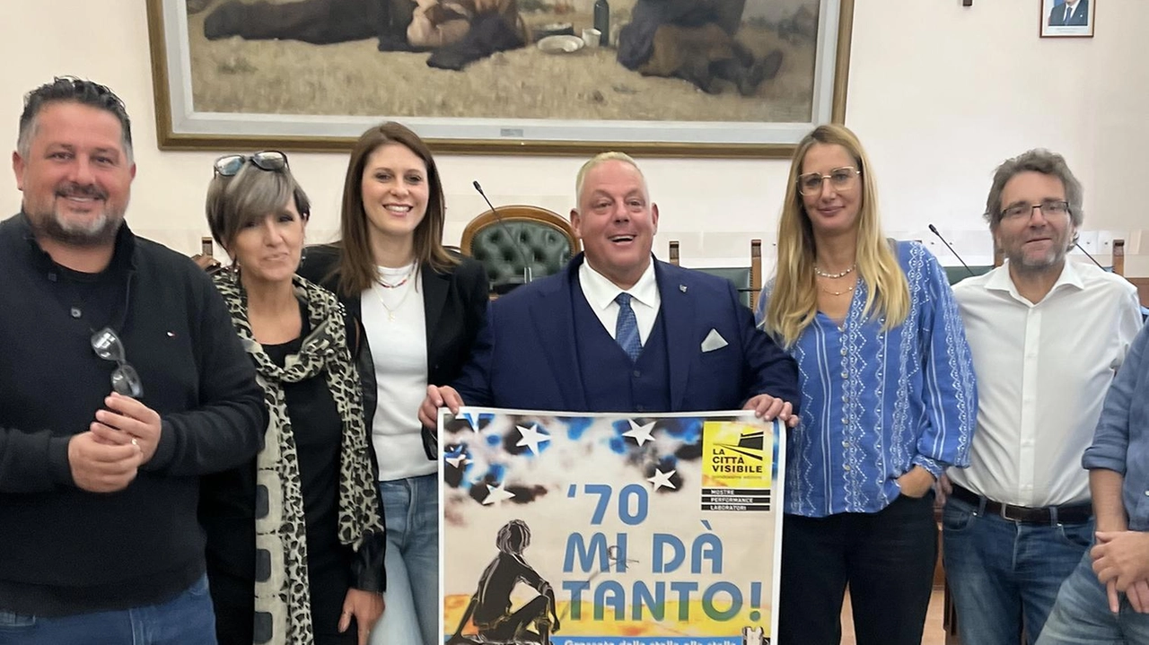 La presentazione di ieri mattina nella sala del Consiglio comunale della quindicesima edizione della rassegna «La Città visibile» La presentazione di ieri mattina nella sala del Consiglio comunale della quindicesima edizione della rassegna «La Città visibile»