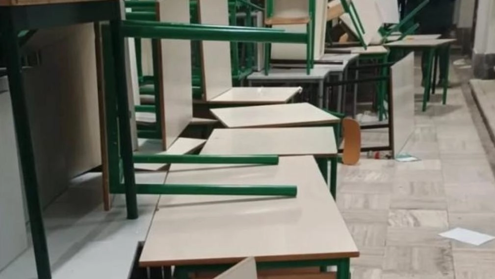 Una delle scuole occupate durante la protesta di dicembre Una delle scuole occupate durante la protesta di dicembre
