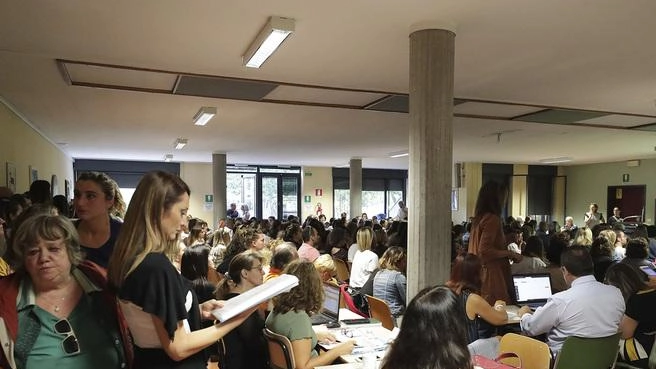 Fino alle 14 del 19 maggio è possibile presentare domanda per l’inserimento o l’aggiornamento nelle graduatorie Ata 24 mesi,... Fino alle 14 del 19 maggio è possibile presentare domanda per l’inserimento o l’aggiornamento nelle graduatorie Ata 24 mesi,...