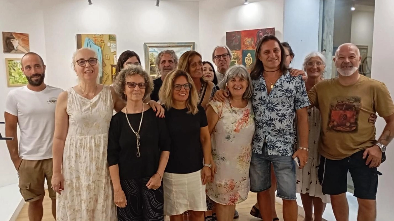 Gli artisti della mostra collettiva ’La voce nell’arte’ Gli artisti della mostra collettiva ’La voce nell’arte’