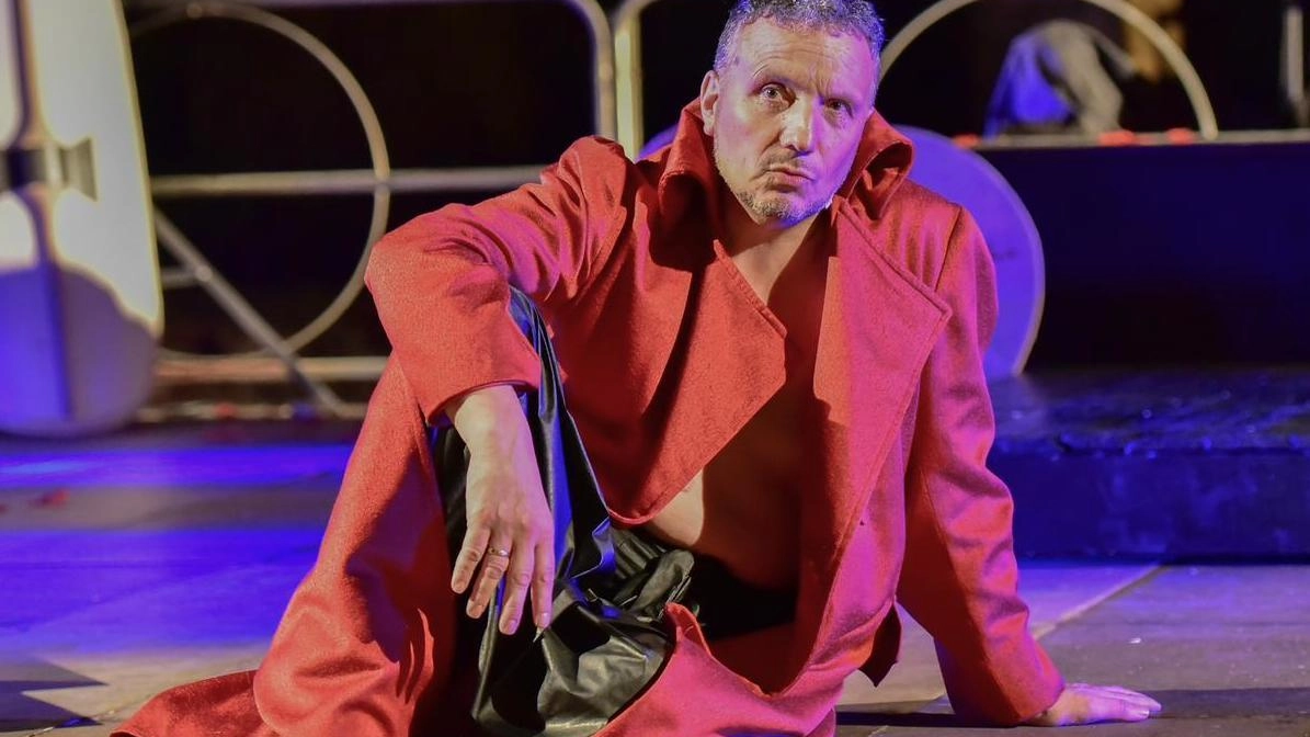 Simone Migliorini, direttore del Festival internazionale teatro romano una vera istituzione a Volterra Simone Migliorini, direttore del Festival internazionale teatro romano una vera istituzione a Volterra