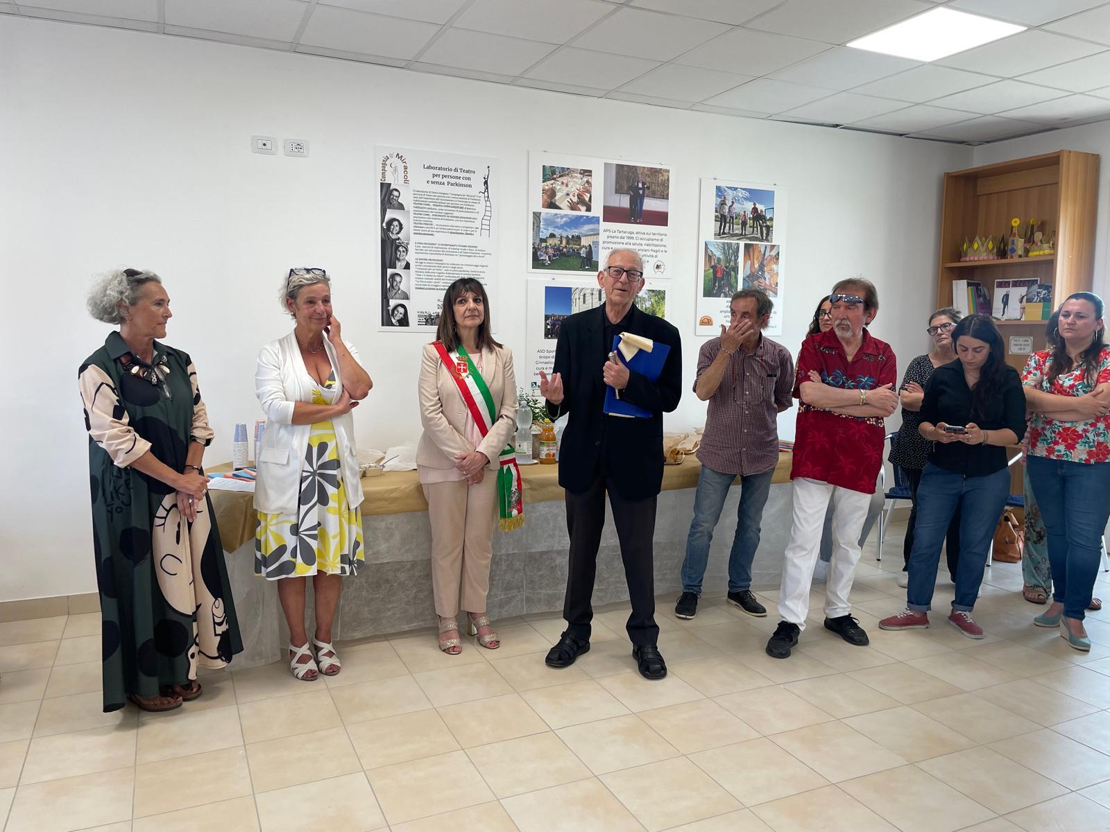https://www.lanazione.it/image-service/view/acePublic/alias/contentid/ZWY3NWUzZTUtYTQzMC00/0/l-inaugurazione.jpeg
