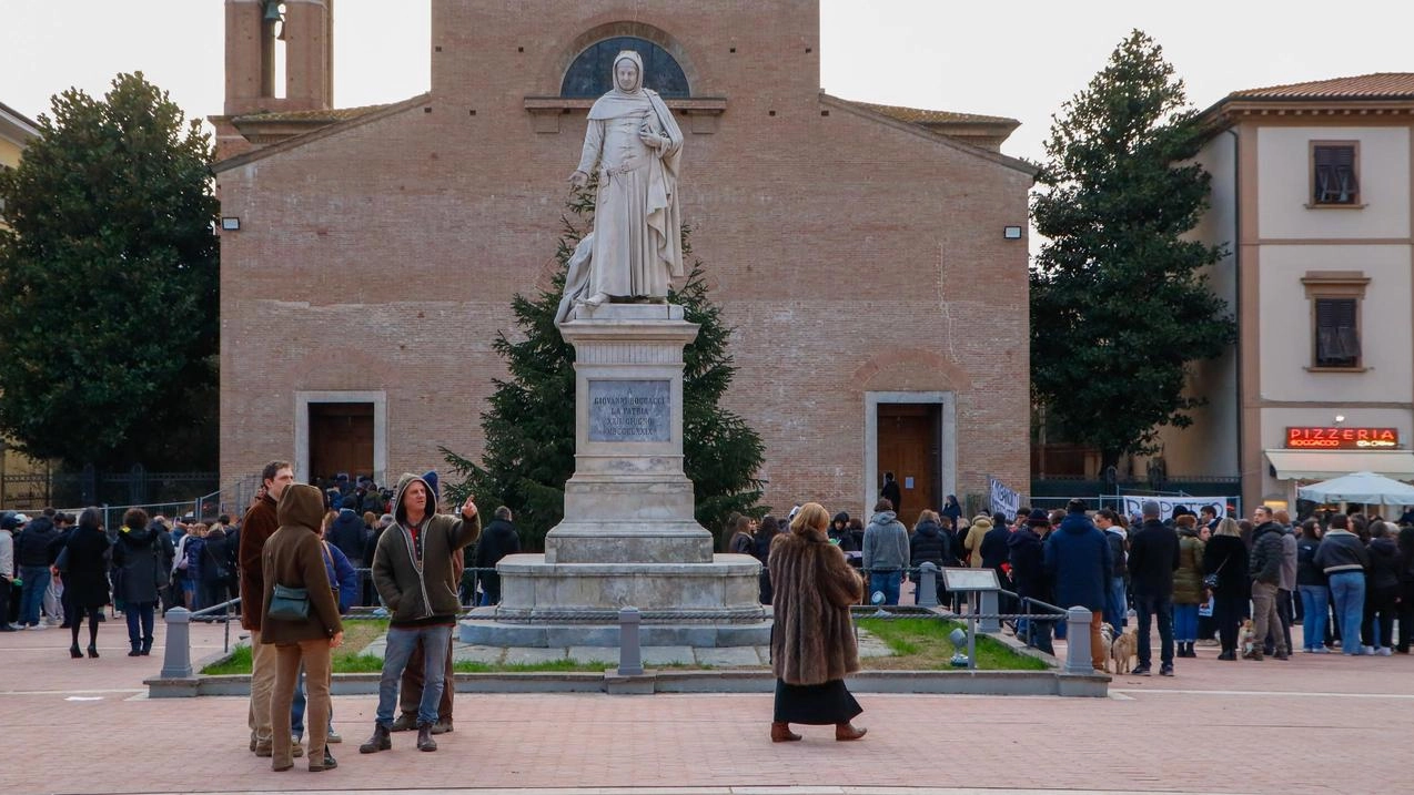 Piazza Boccaccio insieme a via 2 Giugno domenica ospiteranno i banchi della fiera