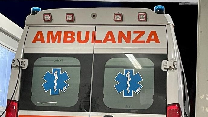 Ambulanza (foto di repertorio) Ambulanza (foto di repertorio)