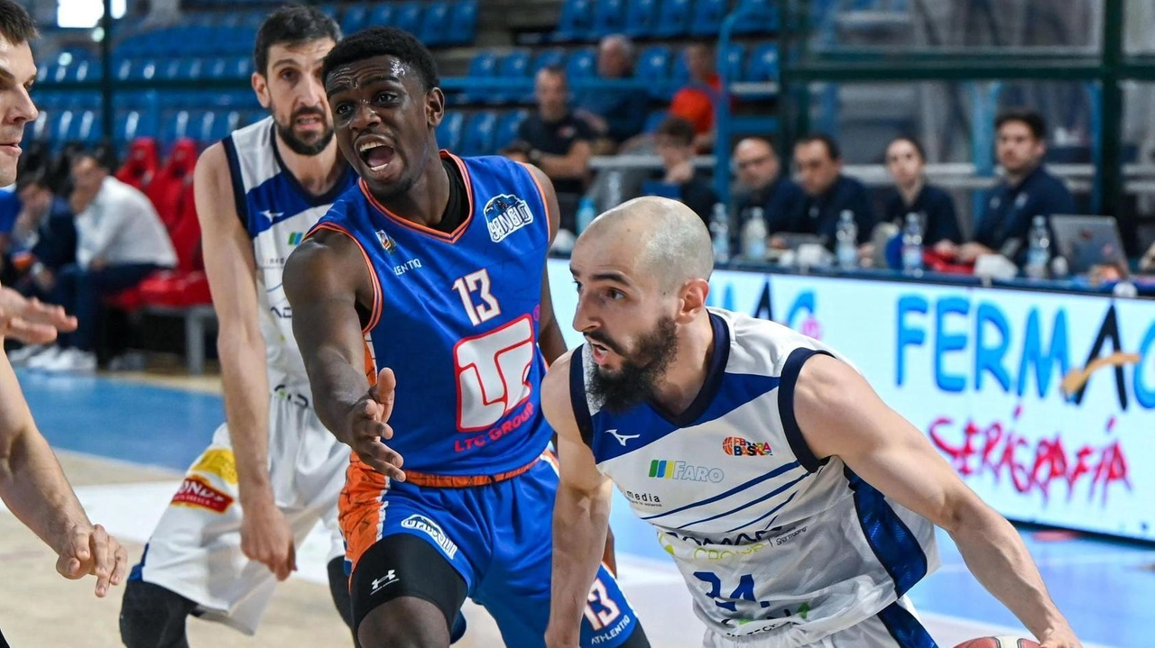Riccardo Ballabio (nella foto) rappresenta sicuramente uno degli innesti di spicco annunciati dal Vismederi. Playmaker classe 1998, Ballabio è...