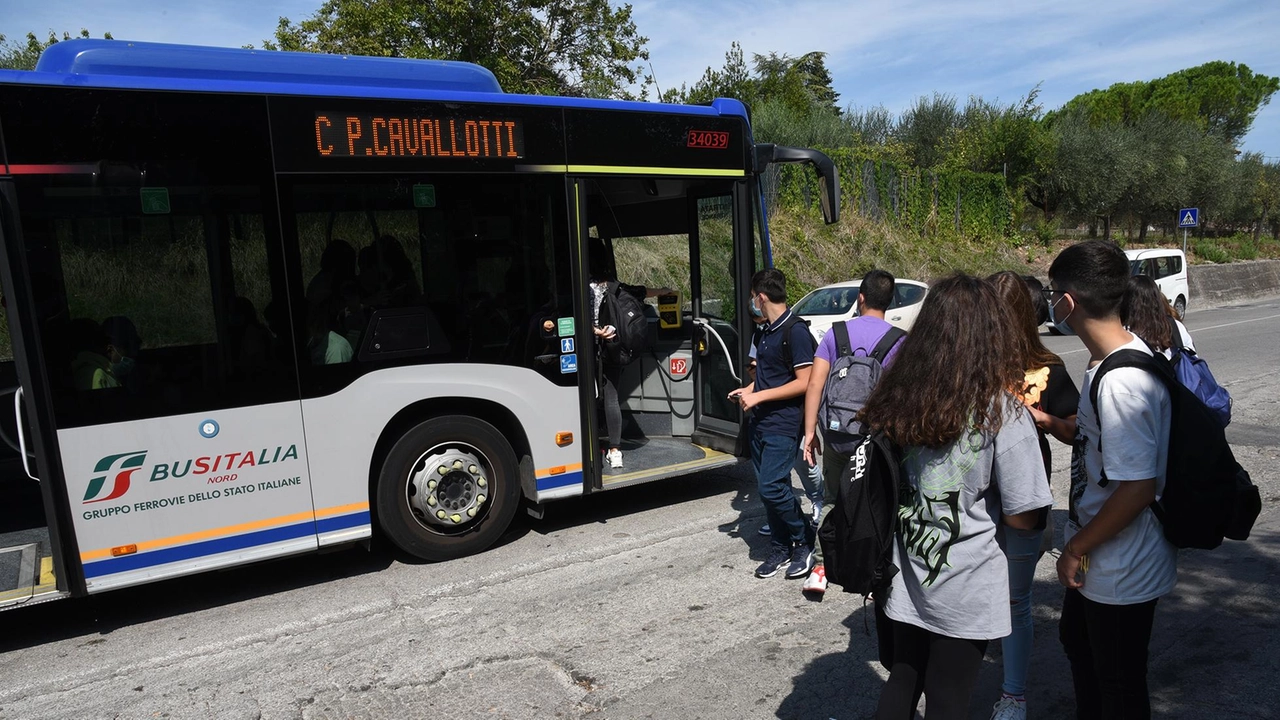 Il trasporto pubblico in Umbria, compreso quello scolastico, al centro delle polemiche Il trasporto pubblico in Umbria, compreso quello scolastico, al centro delle polemiche