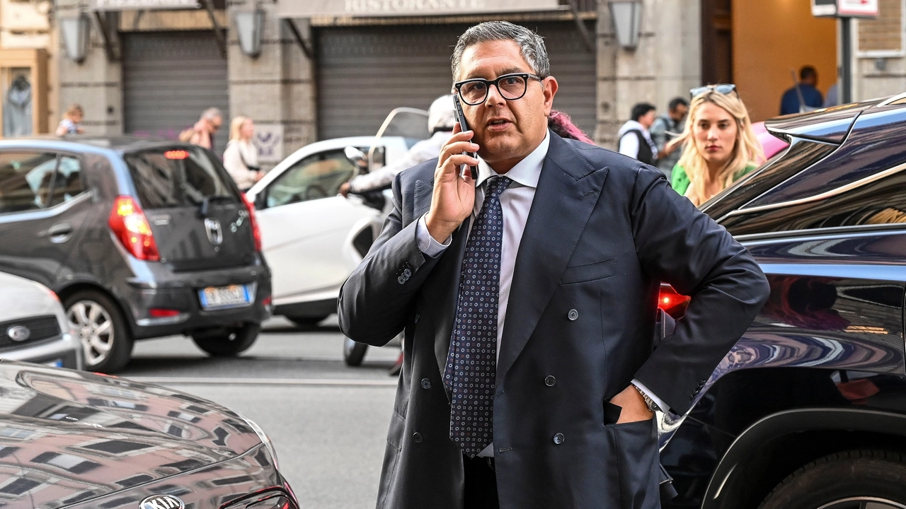 Il governatore della Liguria, Giovanni Toti (Ansa)