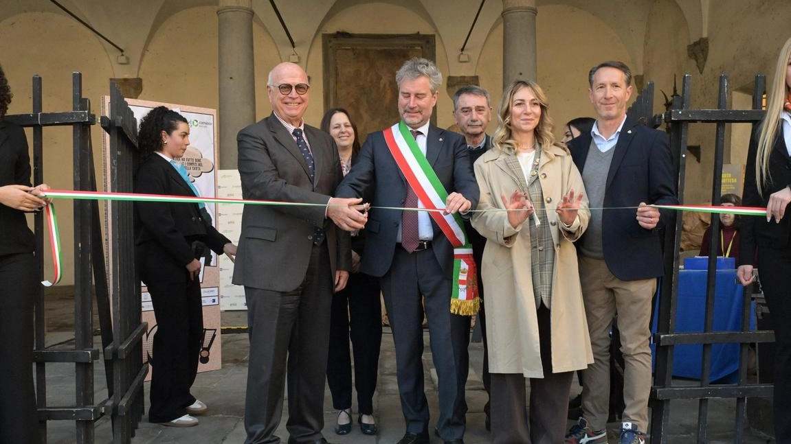 Amelio Cecchini, Mario Pardini, Sandra Bianchi, Remo Santini e Cristina Consani
