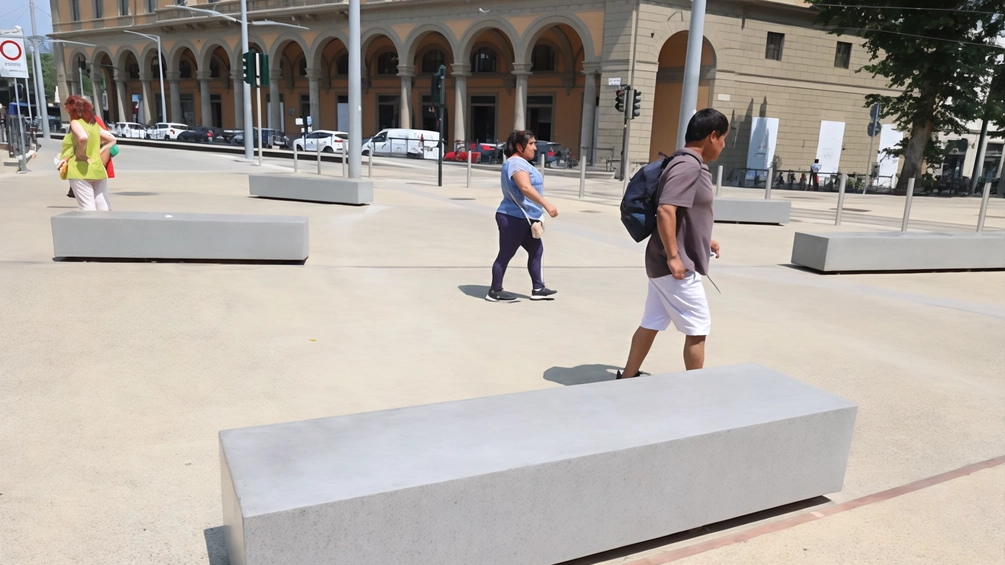 FIRENZE "I nostri nonni le avrebbero fatte di legno, non certo di pietra". Sono le panchine di Piazza della Libertà, quelle... FIRENZE "I nostri nonni le avrebbero fatte di legno, non certo di pietra". Sono le panchine di Piazza della Libertà, quelle...
