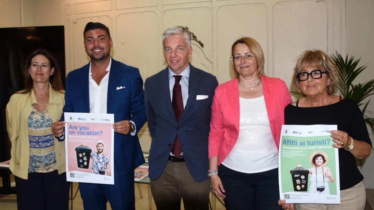 Turismo e sostenibilità. La raccolta differenziata non va mai in vacanza. E si presenta su TikTok
