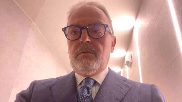 Il professor Aurelio Bonelli Il professor Aurelio Bonelli