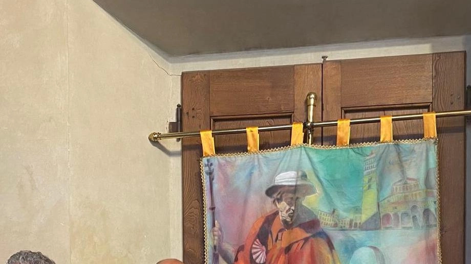 Da sinistra: don Luca Carlesi, Alessandro Sabella e Paola Imposimato Da sinistra: don Luca Carlesi, Alessandro Sabella e Paola Imposimato