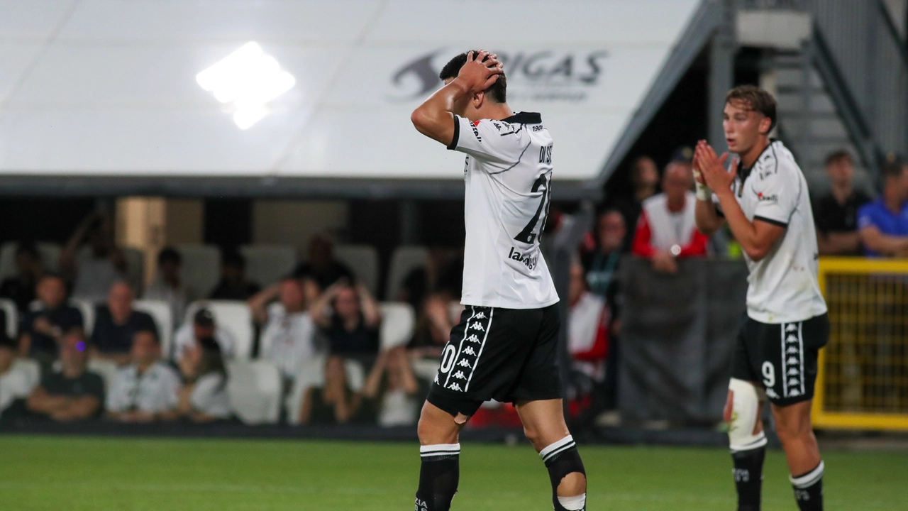 Delusione Spezia dopo la finale persa con la Cremonese (foto Germogli) Delusione Spezia dopo la finale persa con la Cremonese (foto Germogli)