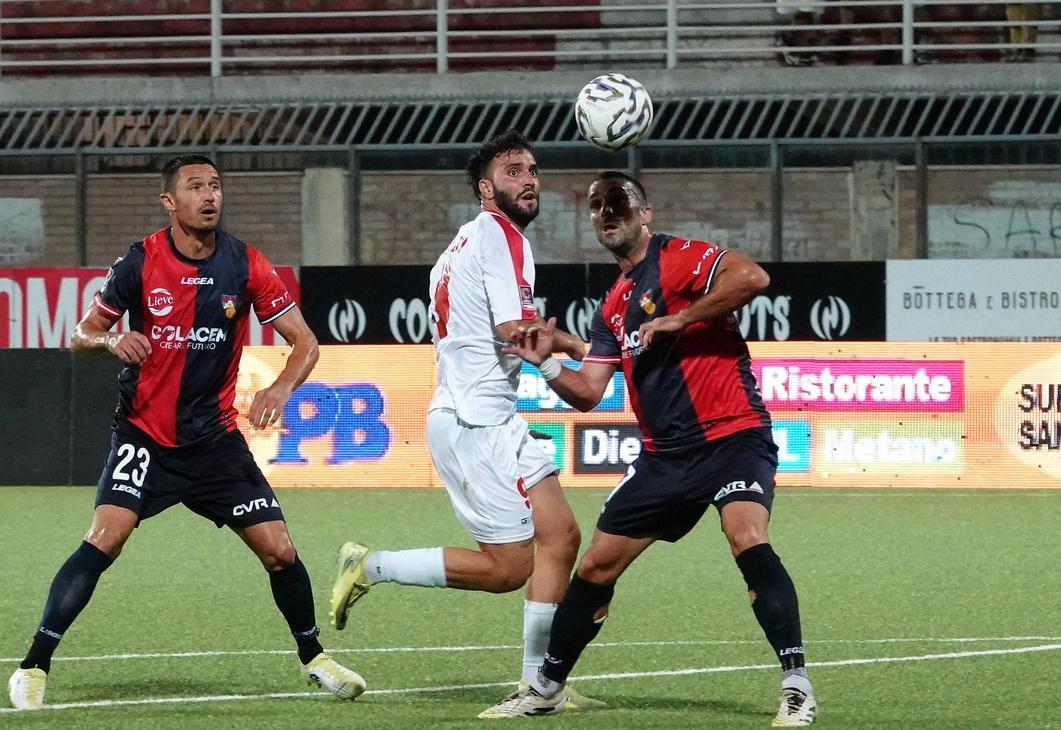 Gubbio, buona la prima. Debutto coi fiocchi a Rimini Gubbio, buona la prima. Debutto coi fiocchi a Rimini