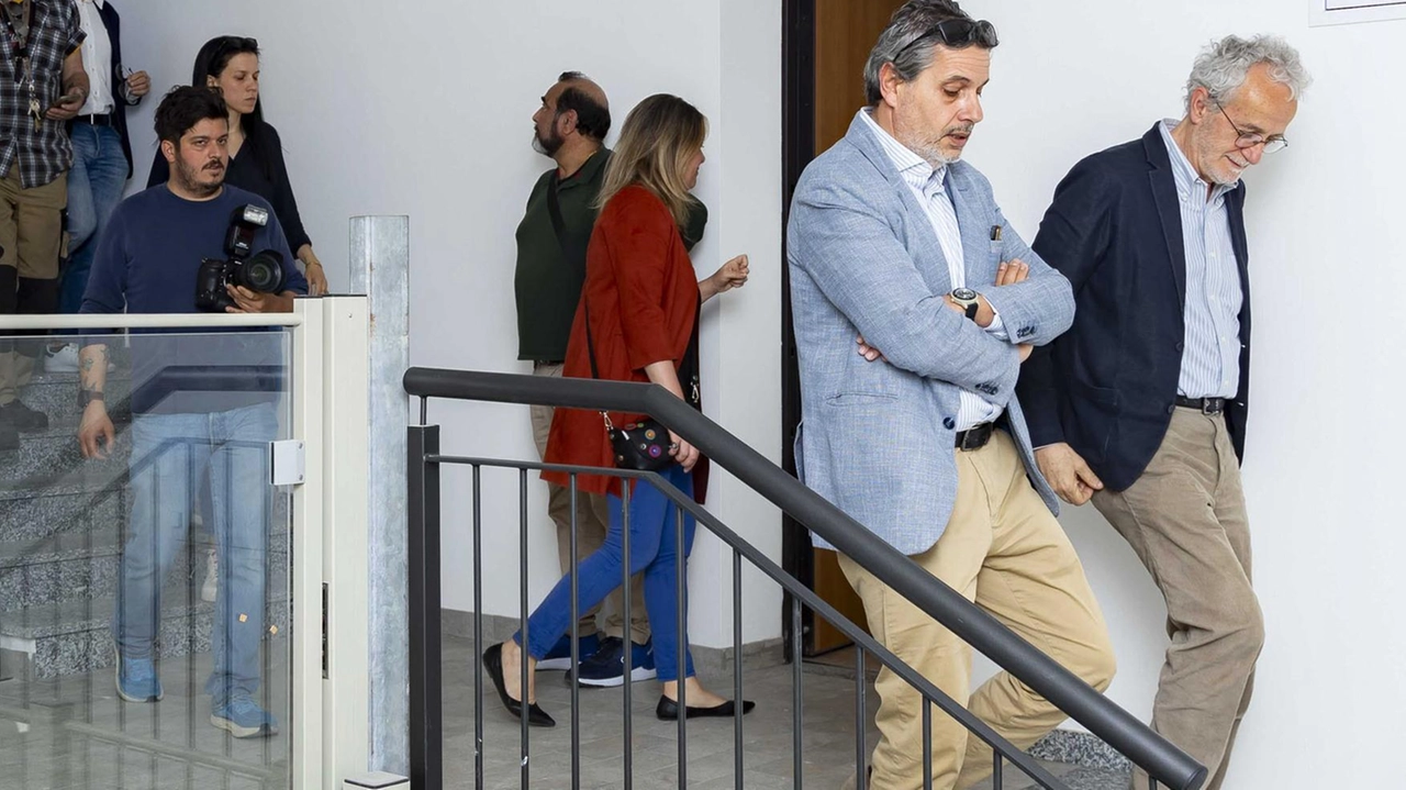 Iniziate le assegnazioni degli 88 alloggi Erp in via Torre degli Agli, priorità a chi viveva in viale Guidoni. Conclusione entro gennaio. Iniziate le assegnazioni degli 88 alloggi Erp in via Torre degli Agli, priorità a chi viveva in viale Guidoni. Conclusione entro gennaio.
