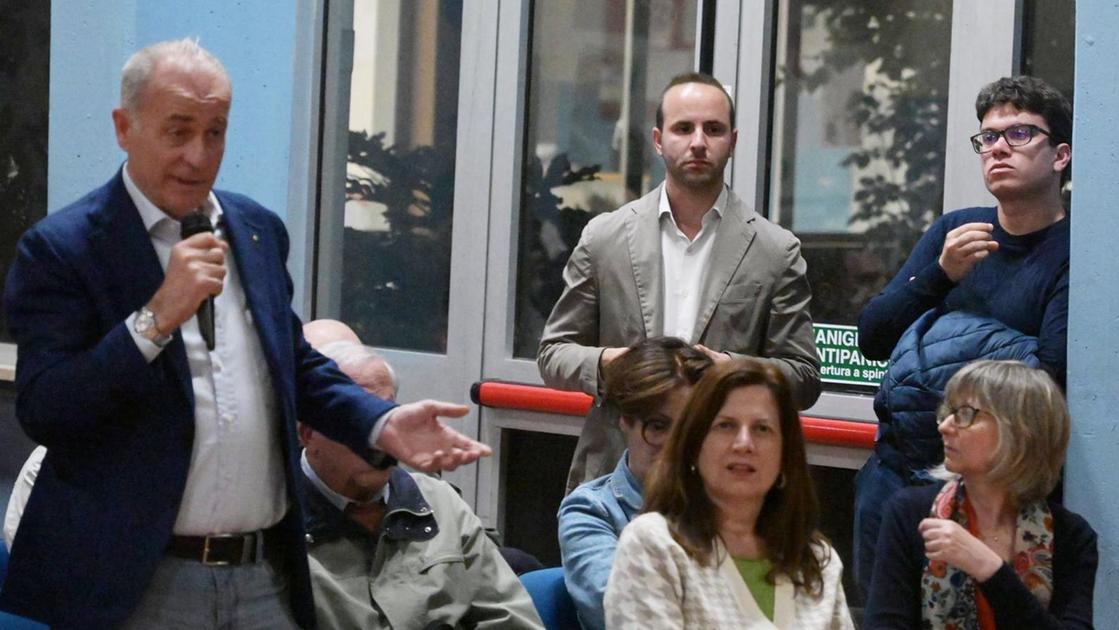 Viabilità a S. Vito, acceso confronto. Nel mirino cantiere Geal e sensi unici