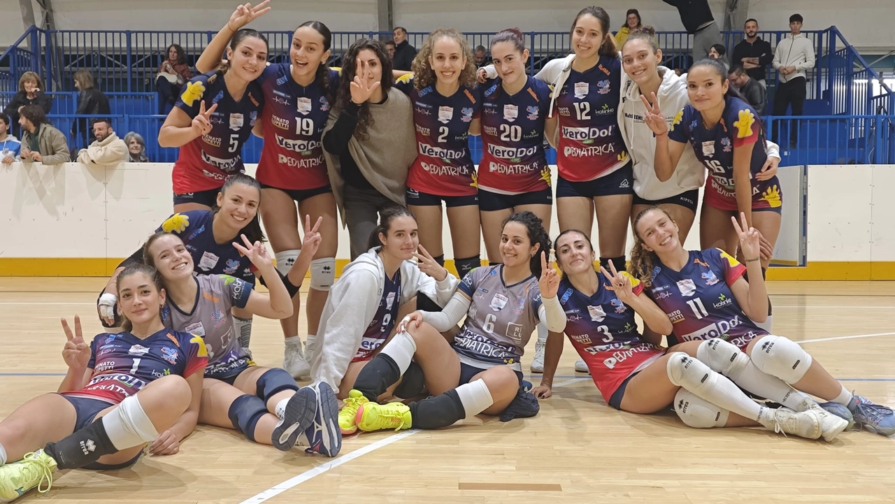 Le ragazze di Casciavola dopo la vittoria Le ragazze di Casciavola dopo la vittoria