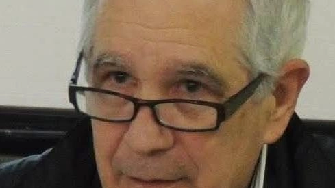 Si terranno domani, alle 17, i funerlai di Piercarlo Albertosi, celebre esponente della sinistra provinciale. Con partenza dalla sala del... Si terranno domani, alle 17, i funerlai di Piercarlo Albertosi, celebre esponente della sinistra provinciale. Con partenza dalla sala del...