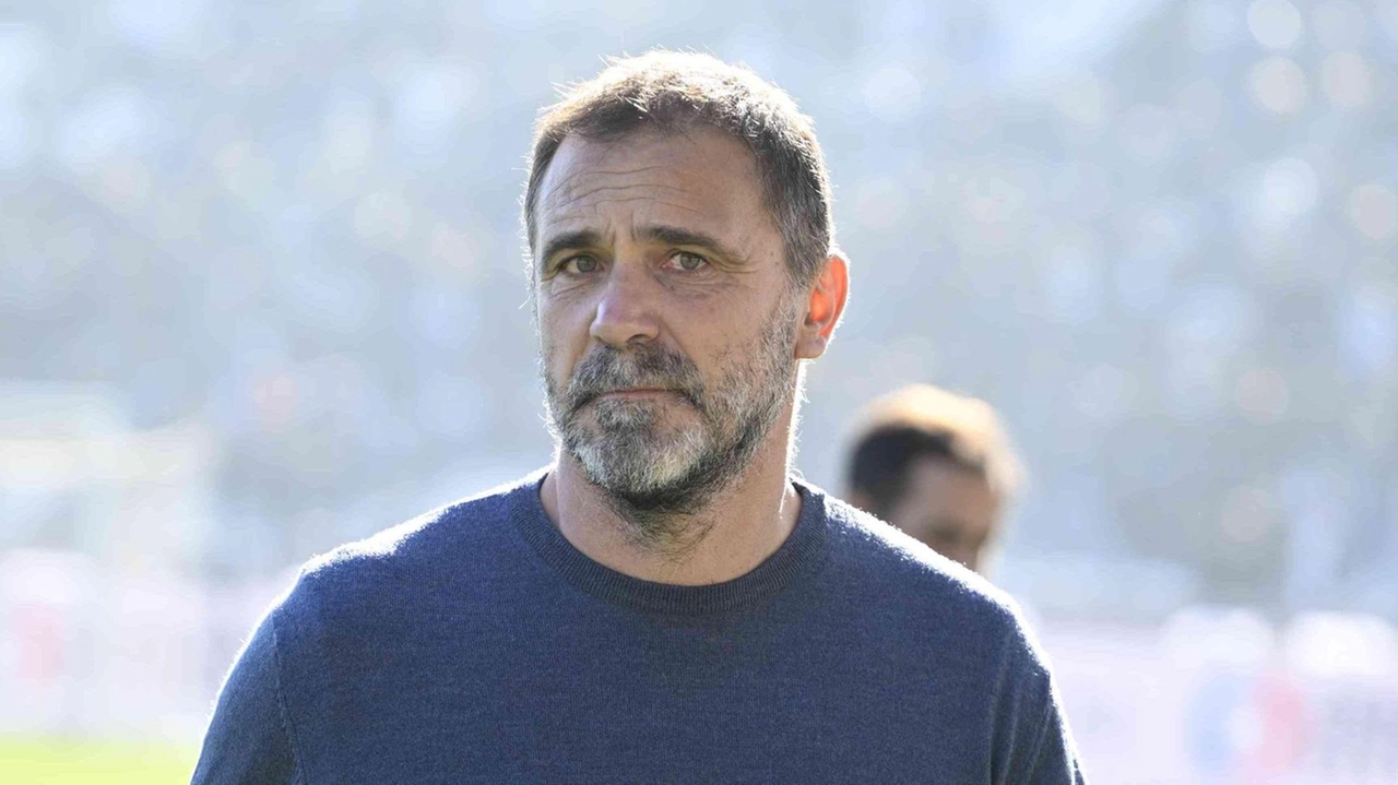 L’allenatore dello Spezia Luca D’Angelo, in ritiro con la squadra in Alto Adige, commenta la prestazione degli Aquilotti nella sfida contro il Bochum L’allenatore dello Spezia Luca D’Angelo, in ritiro con la squadra in Alto Adige, commenta la prestazione degli Aquilotti nella sfida contro il Bochum