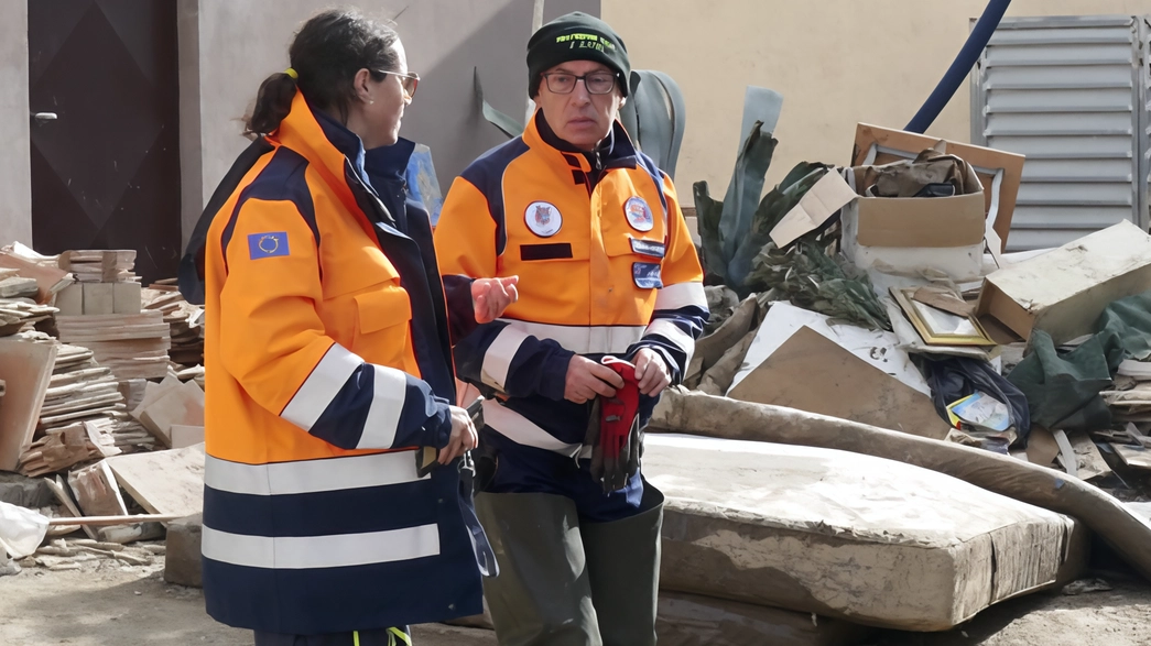 MONTECATINI VALDICECINA Il Comune di Montecatini Valdicecina ha dato il via alla distribuzione dei fondi raccolti a favore della popolazione colpita... MONTECATINI VALDICECINA Il Comune di Montecatini Valdicecina ha dato il via alla distribuzione dei fondi raccolti a favore della popolazione colpita...