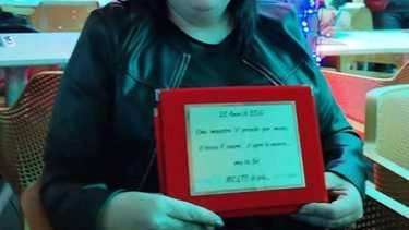 Gianna Billeri, maestra alla scuola dell’Infanzia Beata Diana Giuntini di Santa Maria a Monte, festeggia 25 anni di insegnamento in un istituto storico e amato dalle famiglie locali. Gianna Billeri, maestra alla scuola dell’Infanzia Beata Diana Giuntini di Santa Maria a Monte, festeggia 25 anni di insegnamento in un istituto storico e amato dalle famiglie locali.