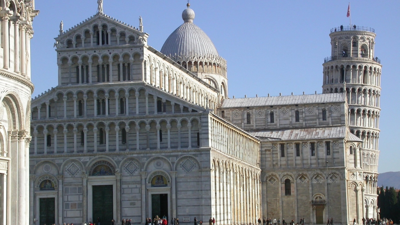 La Piazza dei Miracoli La Piazza dei Miracoli