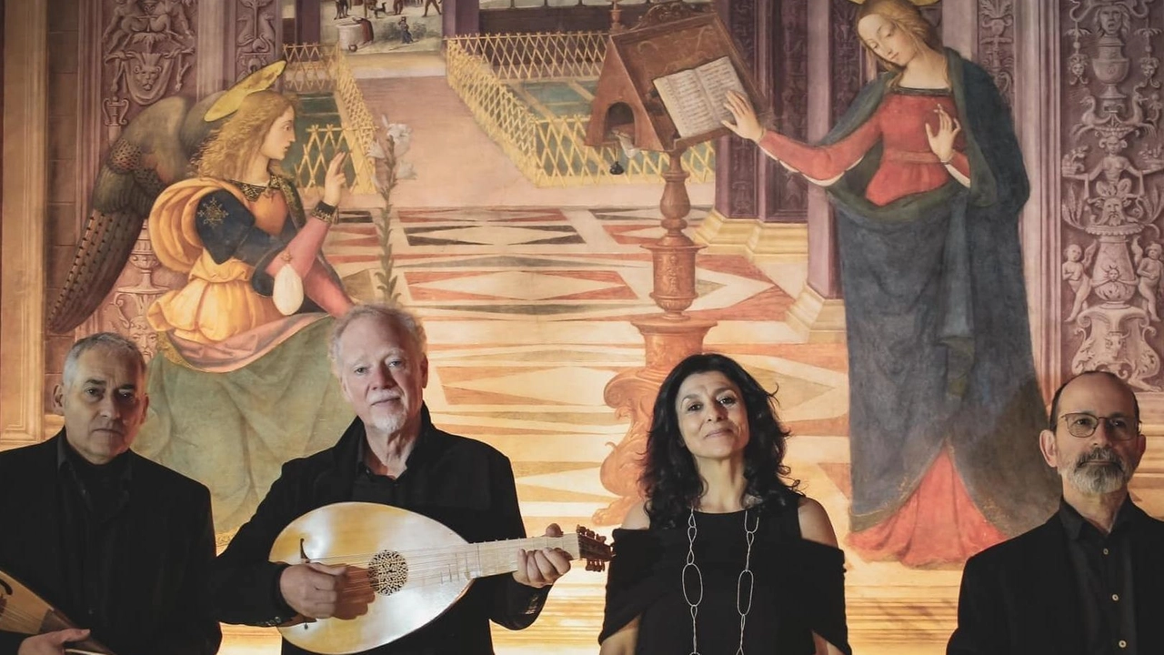 “Carnivalesque – Mascherata veneziana” è il grande concerto che l’ensemble Micrologus porta in scena oggi alle 18.30 all’Auditorium San Francesco...