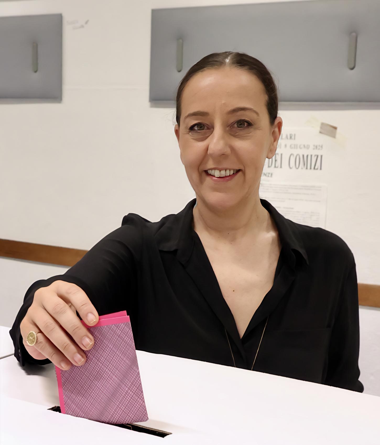 referendum corsa al quorum in citt224 affluenza al 367 post scatena la bufera politica