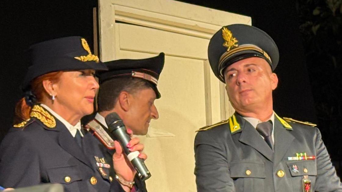 Una risata per difendersi dalle truffe: "Sveliamo ogni ’trappola’ nascosta" Una risata per difendersi dalle truffe: "Sveliamo ogni ’trappola’ nascosta"