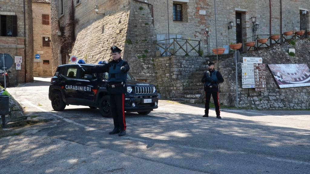 Le indagini dei carabinieri