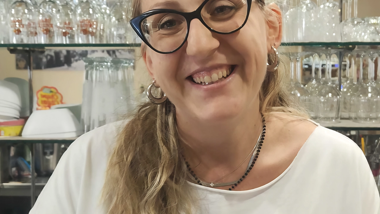 Edy Cocchetti, una delle due titolari del «Caffè di piazza» Edy Cocchetti, una delle due titolari del «Caffè di piazza»