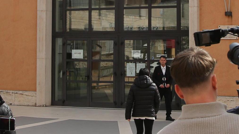 Botte e insulti al figlioletto, padre in tribunale Botte e insulti al figlioletto, padre in tribunale