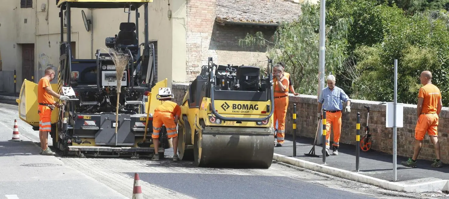 Asfaltature e modifiche alla viabilità. Da via Fiorentina a viale Don Minzoni
