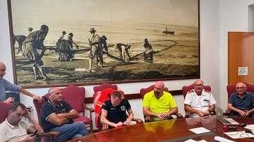 Riunione con protezione civile e. meteorologi, ed è stato acquisito il parere dei rappresentanti delle diverse organizzazioni di sicurezza sanitaria e antincendio dell’evento Riunione con protezione civile e. meteorologi, ed è stato acquisito il parere dei rappresentanti delle diverse organizzazioni di sicurezza sanitaria e antincendio dell’evento