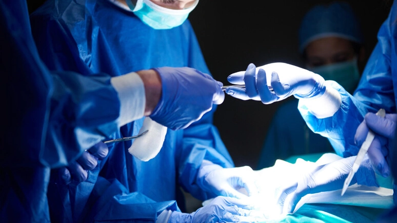 La tecnica utilizzata dall'Azienda ospedaliera di Terni nella lotta contro l'obesità patologica risulta meno invasiva rispetto agli interventi tradizionali (Foto repertorio Ansa)