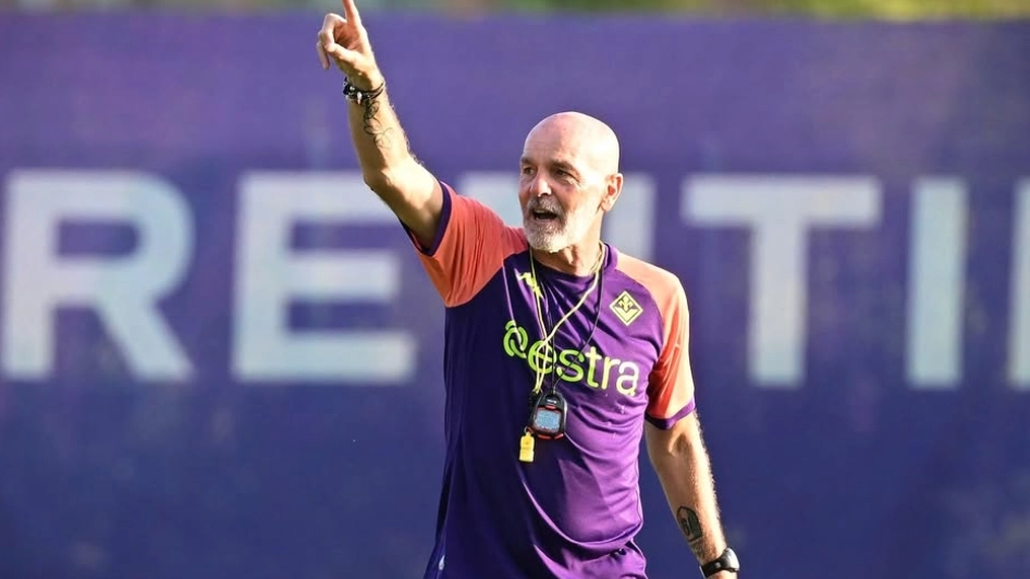 Stefano Pioli attende almeno un centrocampista e un'altra punta Stefano Pioli attende almeno un centrocampista e un'altra punta