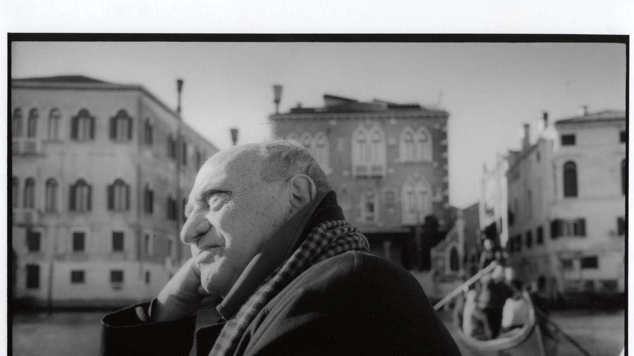Scultore aveva 99 anni. Ne dà notizia la sua Fondazione. Scultore aveva 99 anni. Ne dà notizia la sua Fondazione.