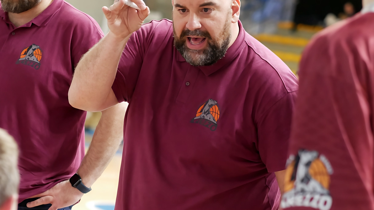 L’allenatore Alessio Fioravanti confermato anche per la prossima stagione L’allenatore Alessio Fioravanti confermato anche per la prossima stagione