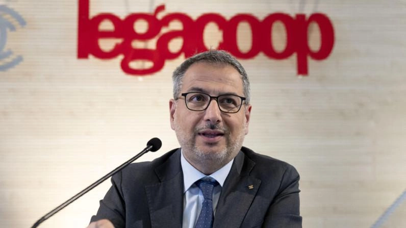 Simone Gamberini, presidente di Legacoop, all’assemblea dei delegati a Firenze Simone Gamberini, presidente di Legacoop, all’assemblea dei delegati a Firenze