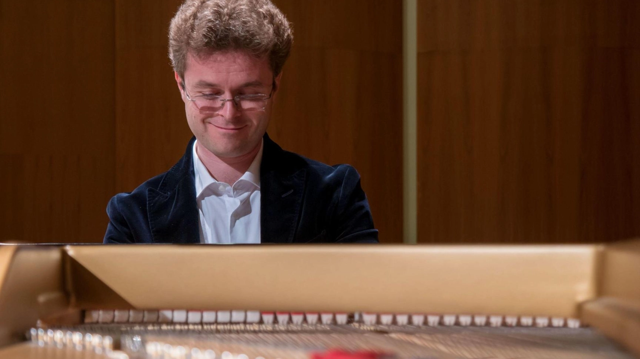 Matteo Fossi, già direttore del Franci, ieri alla Chigiana con il Quartetto Klimt Matteo Fossi, già direttore del Franci, ieri alla Chigiana con il Quartetto Klimt