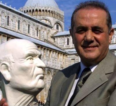https://www.lanazione.it/image-service/view/acePublic/alias/contentid/ZjJiN2IwYWEtZjc2MC00/0/addio-al-prof-mallegni-riabilito-il-conte-ugolino.jpeg?f=1.90:1&w=1200