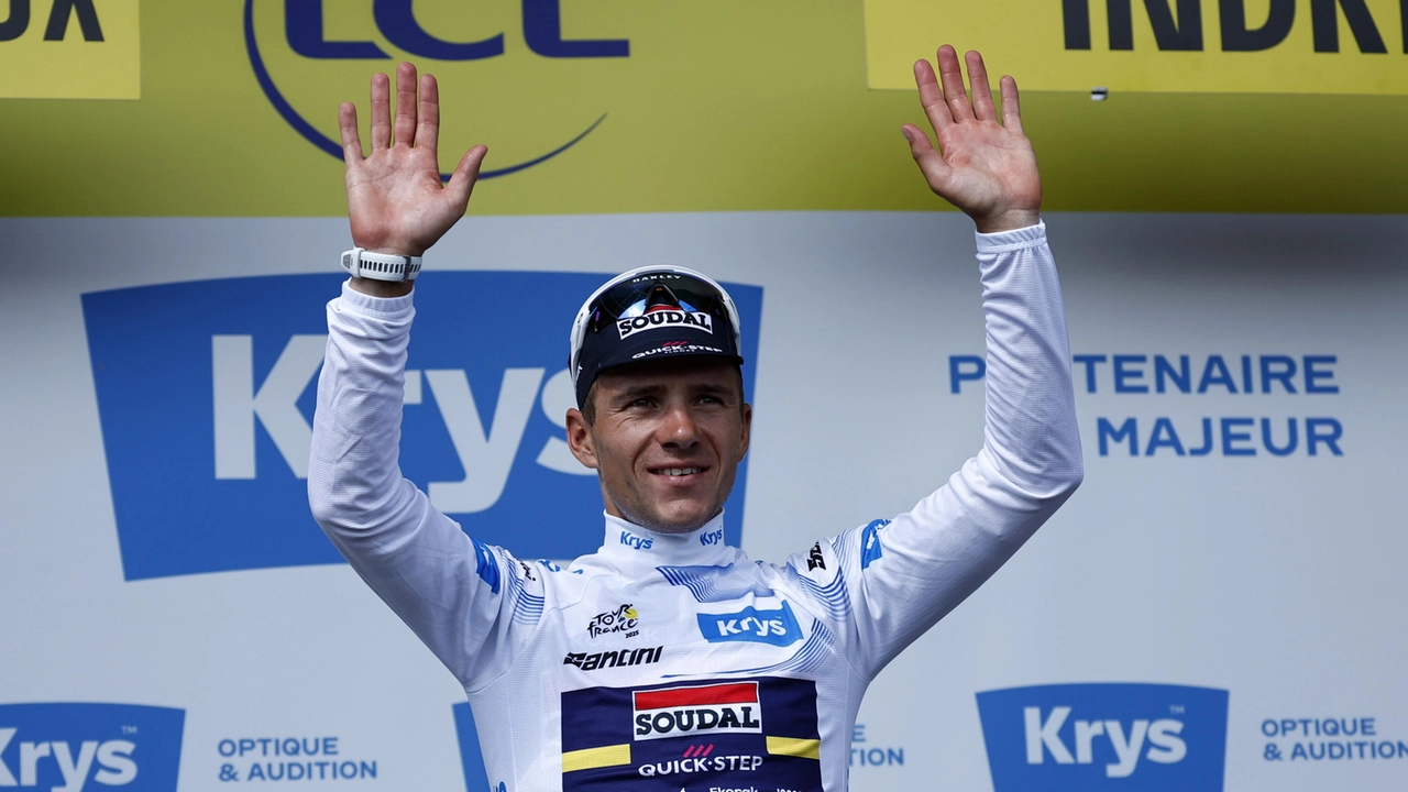 Ciclismo, Evenepoel criptico sul suo futuro: "Ma con la Soudal Quick-Step è tutto chiaro"