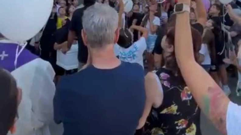I palloncini bianchi e rosa liberati all’uscita dalla chiesa della Fontenuova I palloncini bianchi e rosa liberati all’uscita dalla chiesa della Fontenuova