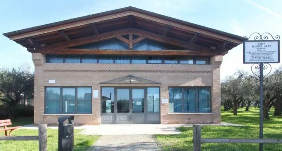 Casa dei Giovani venduta. Sarà della Croce Bianca