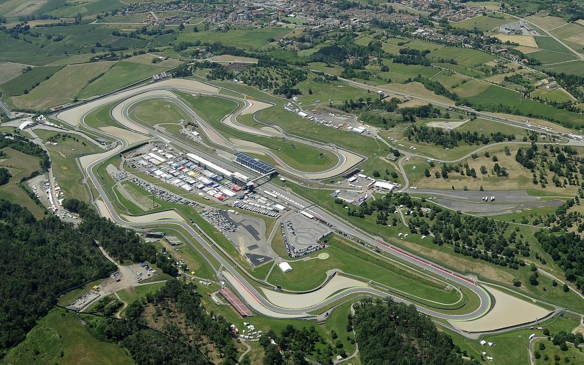 Auto, al Mugello l Auto, al Mugello l