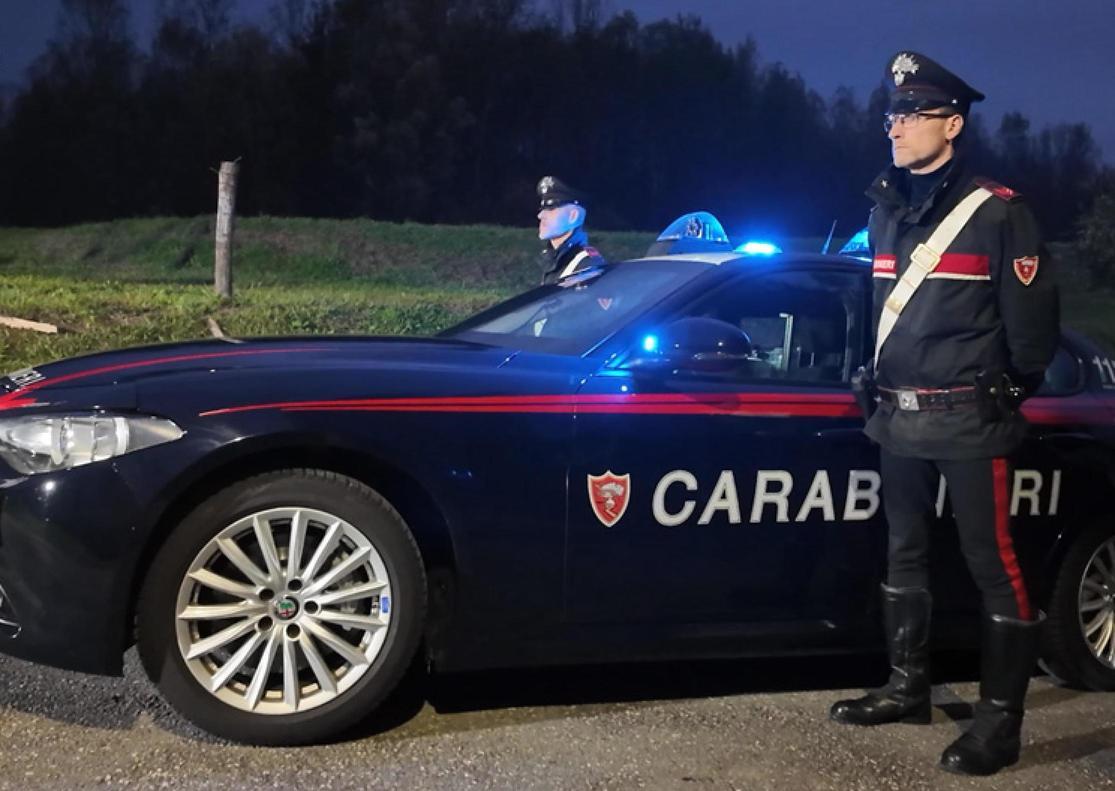 https://www.lanazione.it/image-service/view/acePublic/alias/contentid/ZjJlODQ5MTAtNDE5YS00/0/trovato-morto-in-casa-di-notte-dal-fratello-disposta-lautopsia.jpeg?f=1.91:1&w=1200